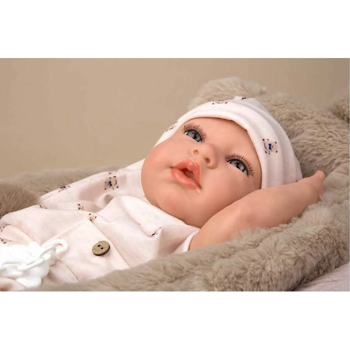 Muñeca bebé Arias Lidia