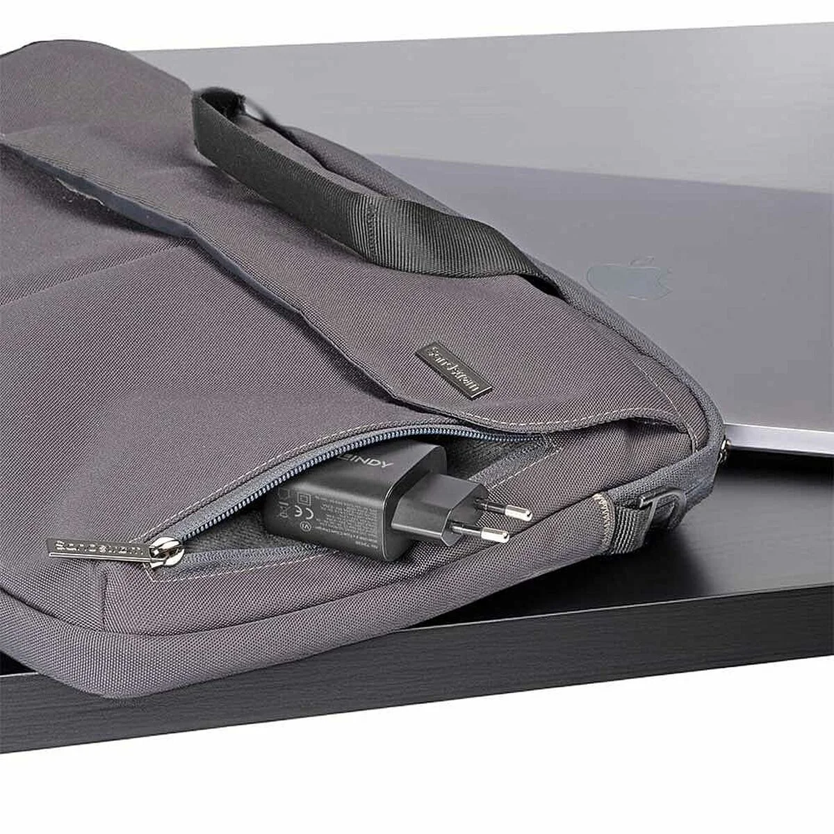 Cargador de Pared LINDY 73438 Negro 65 W