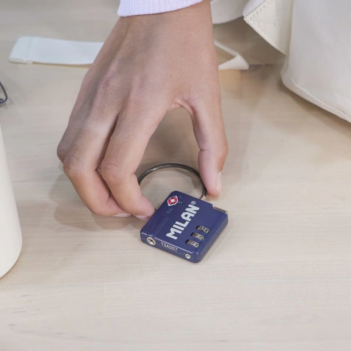 Candado de combinación Milan Metal