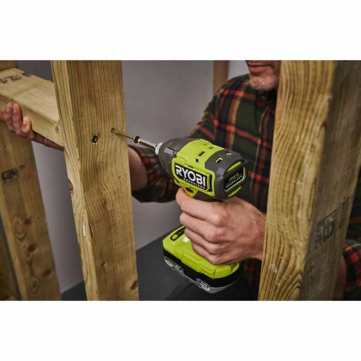 Atornillador Ryobi