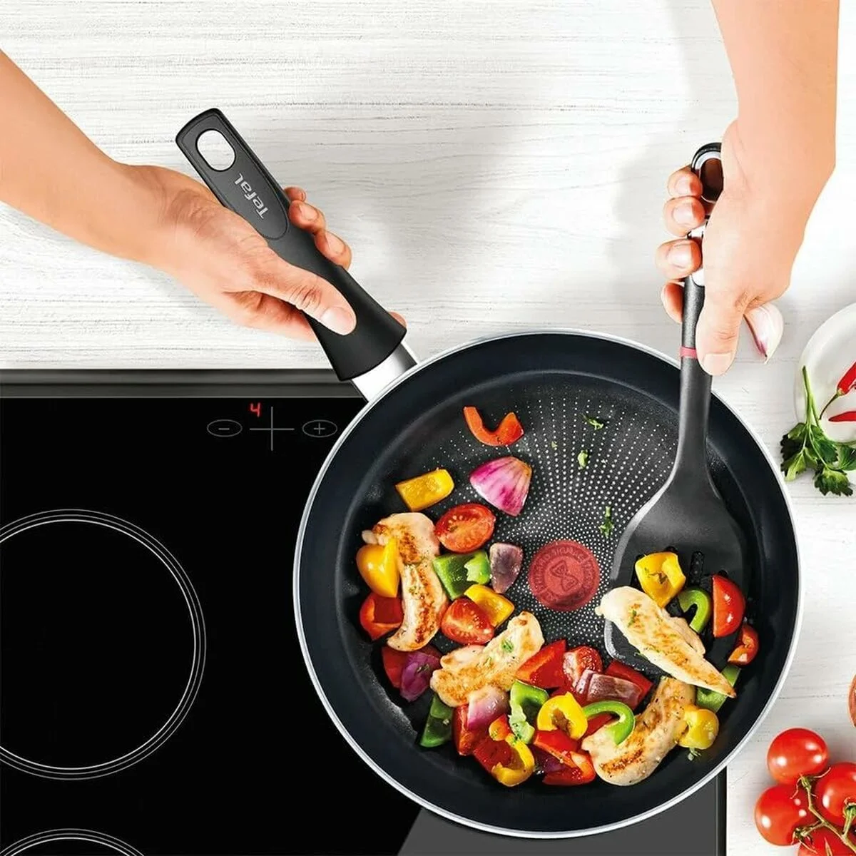 Sartén Tefal FORCE BLACK 30C