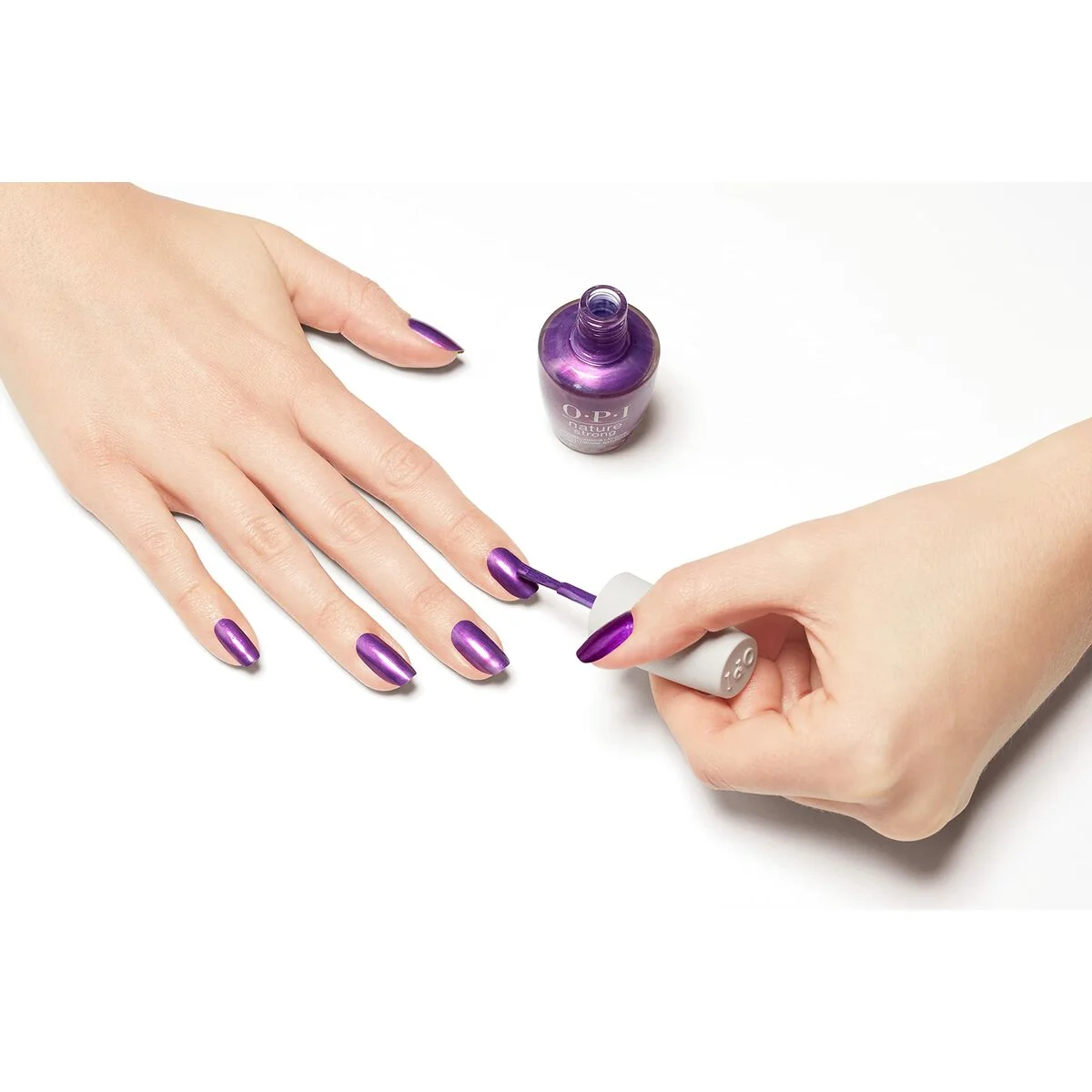 Corrector Facial Opi Nature Strong Achieve Grapeness 15 ml