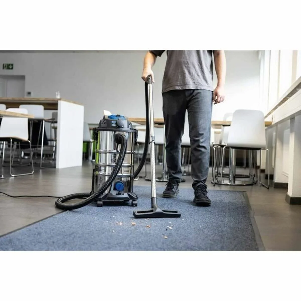 vacuum cleaner Scheppach 30 L