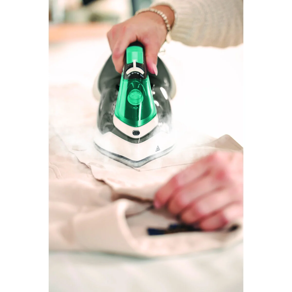 Plancha de Vapor POLTI Q100 2400 W