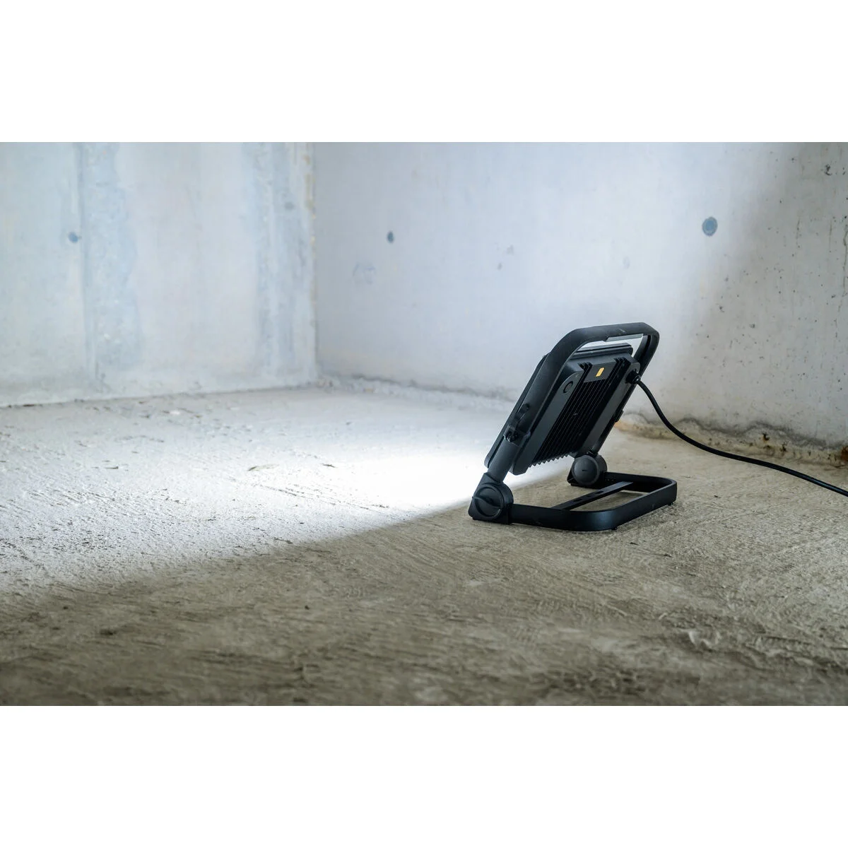 Foco LED Brennenstuhl JARO 20060 M 150 W 6500 K 17600 lm