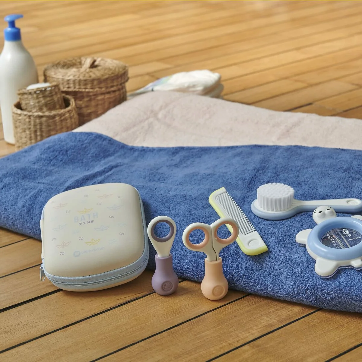 Deshumidificador DeLonghi DNS 80