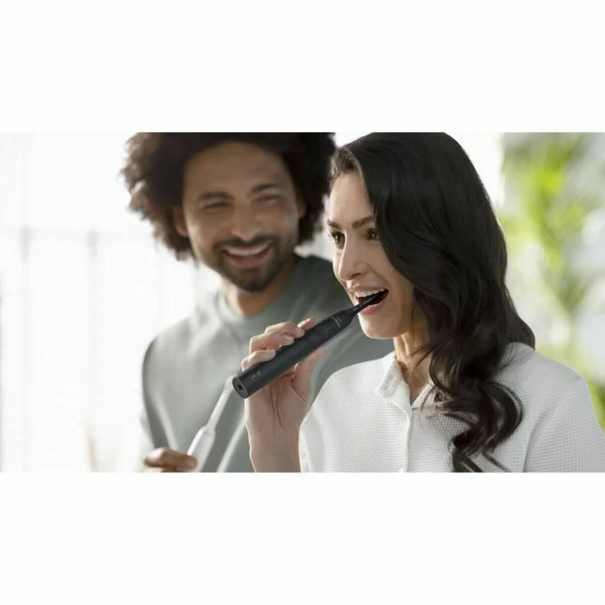 Cepillo de Dientes Eléctrico Philips HX3681/54     * Negro