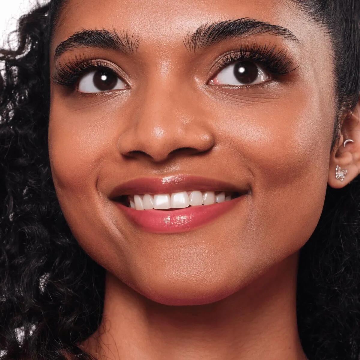 Set de Maquillaje Essence WHAT THE FAKE! (1 unidad)