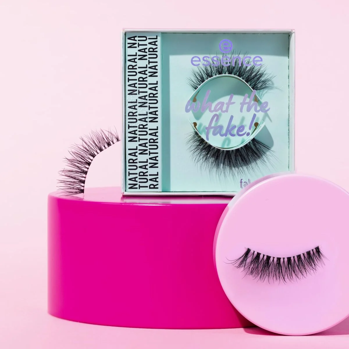 Set de Maquillaje Essence WHAT THE FAKE! (1 unidad)