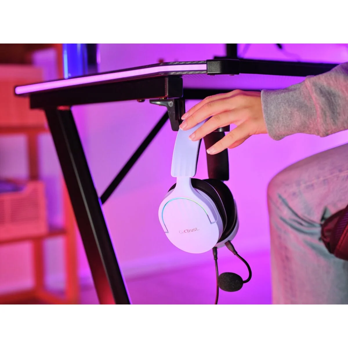 Auriculares con Micrófono Gaming Trust GXT 490 Negro Púrpura