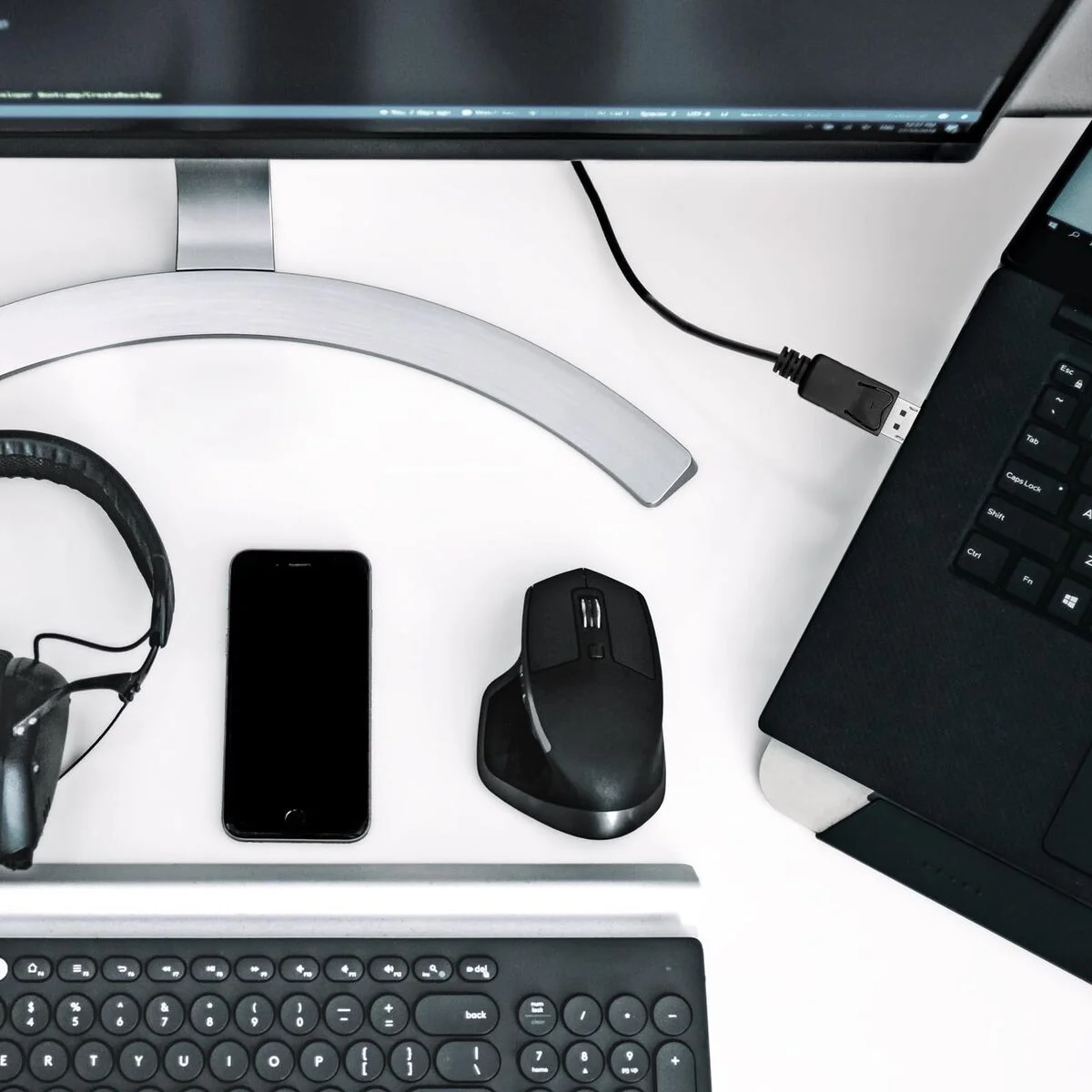 Funda para Teclado NANOCABLE 10.15.2801-L150 Negro 1,5 m