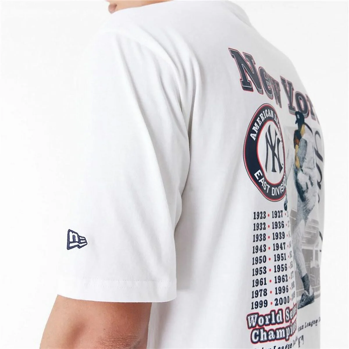 Camiseta de Manga Corta Hombre New Era MLB PLAYER GRPHC OS TEE NEYYAN 60435538 Blanco (S)